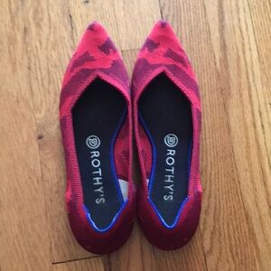 Rothys red camo point size 8